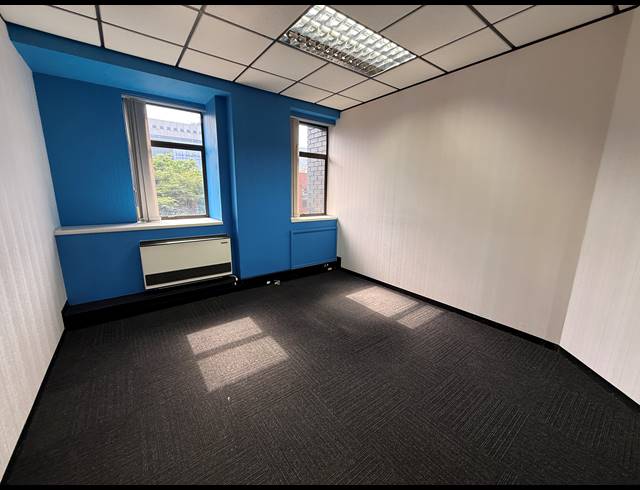 377M² OFFICE TO LET IN ROSEBANK